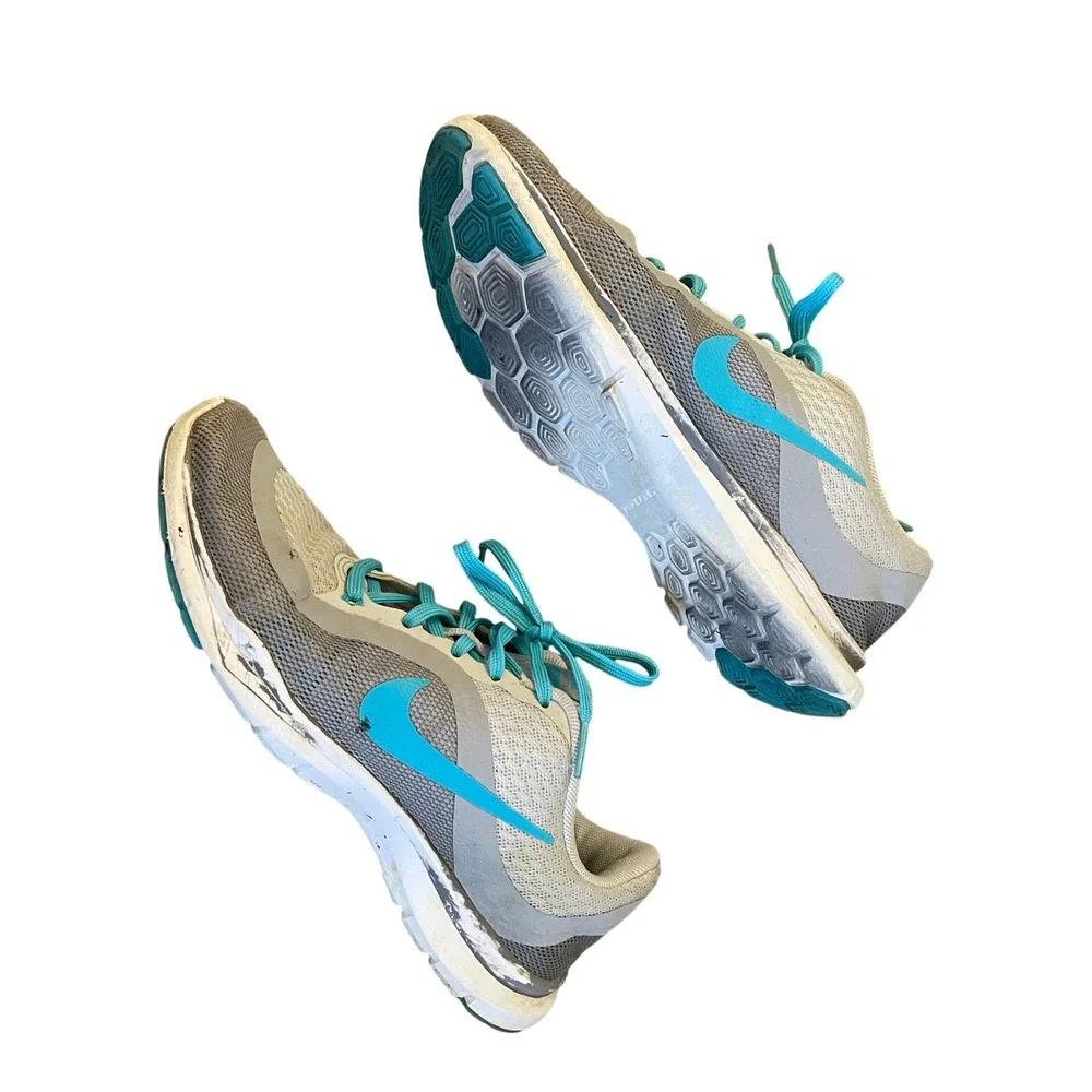 Nike Training Flex TR6 Running Shoes size 6 Gray Aqua Sneaker Athletic‎ Workout